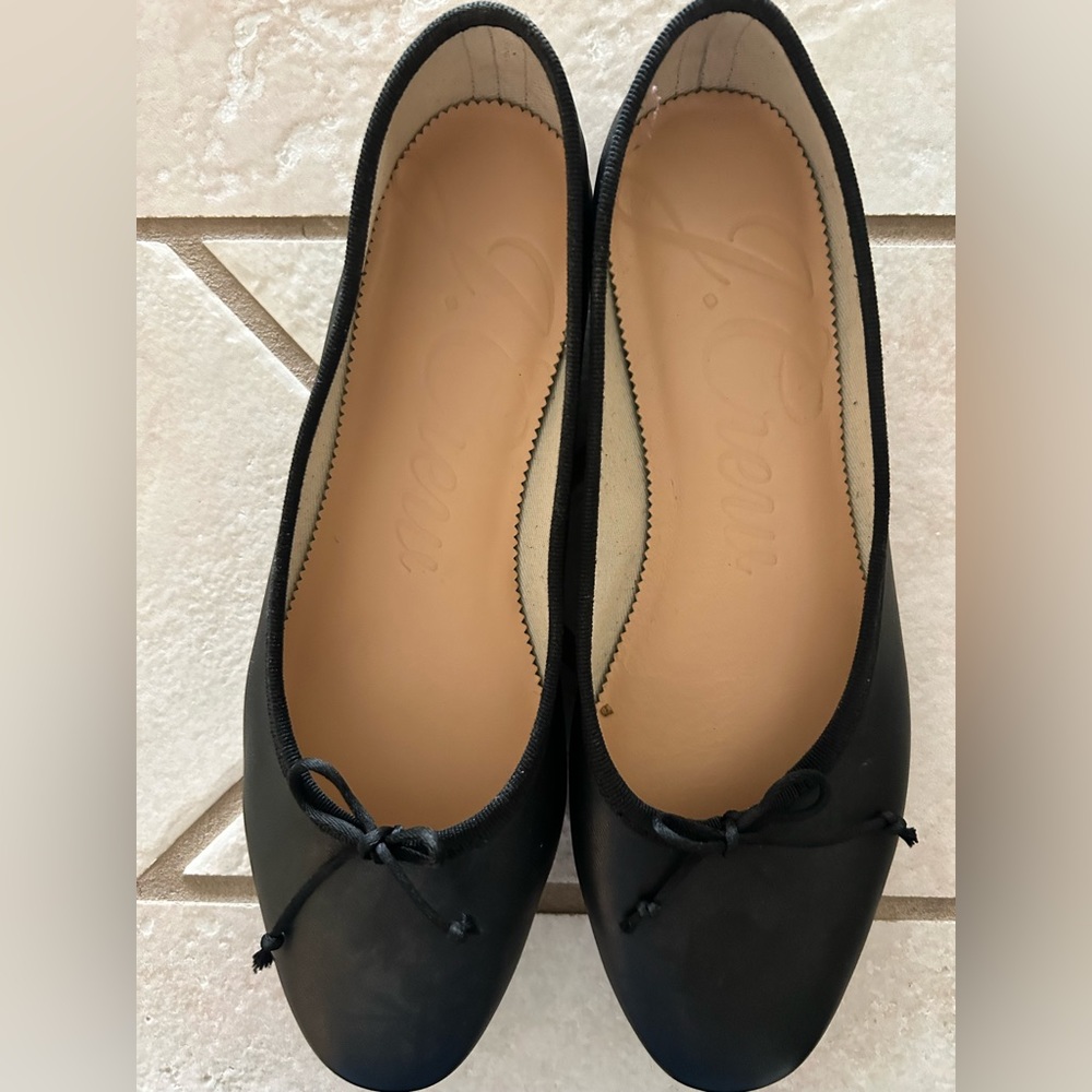 Ballet flats